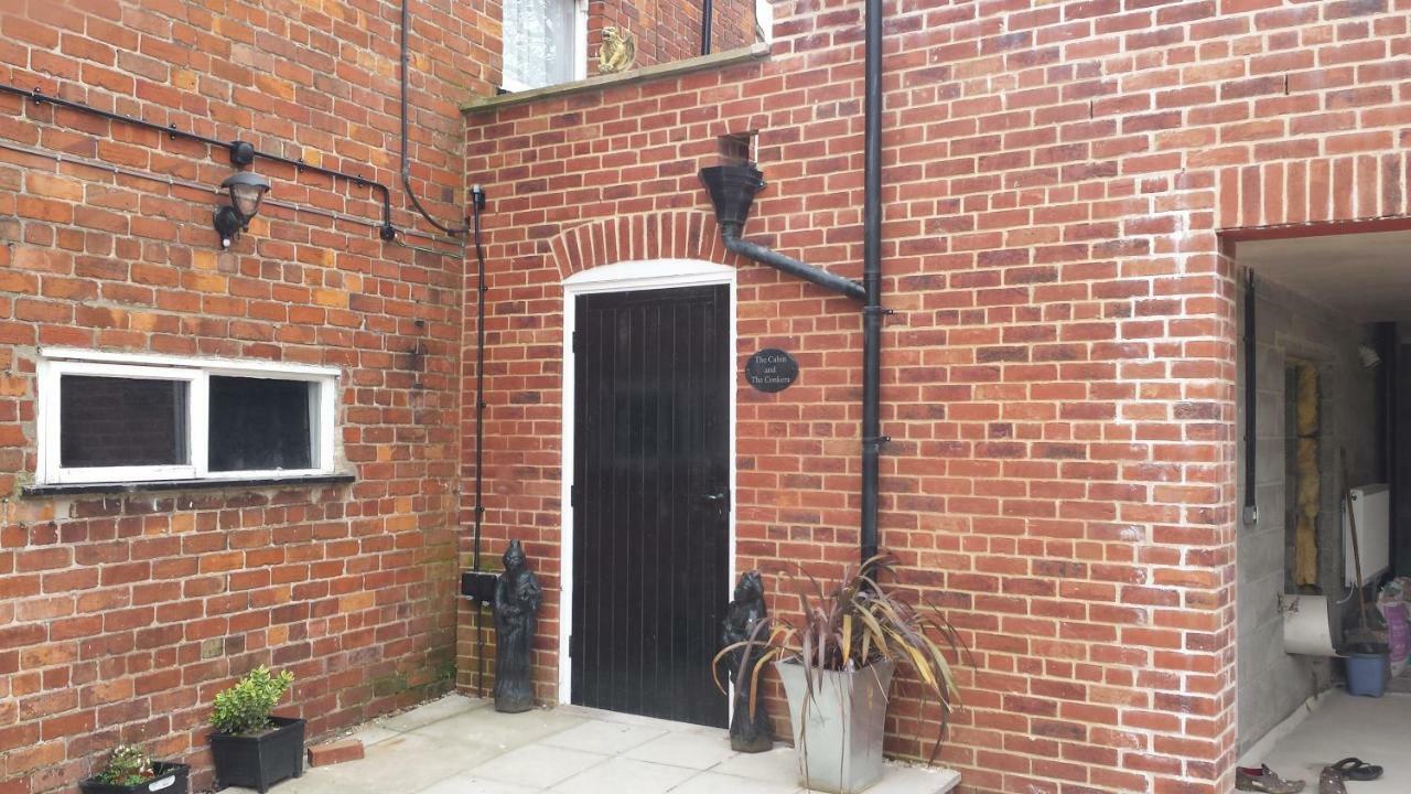 Appartamento The Saracens Head The Conkera Chapel Saint Leonards Esterno foto