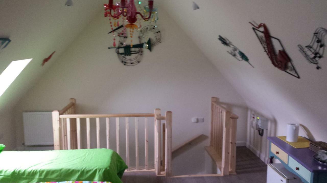 Appartamento The Saracens Head The Conkera Chapel Saint Leonards Esterno foto