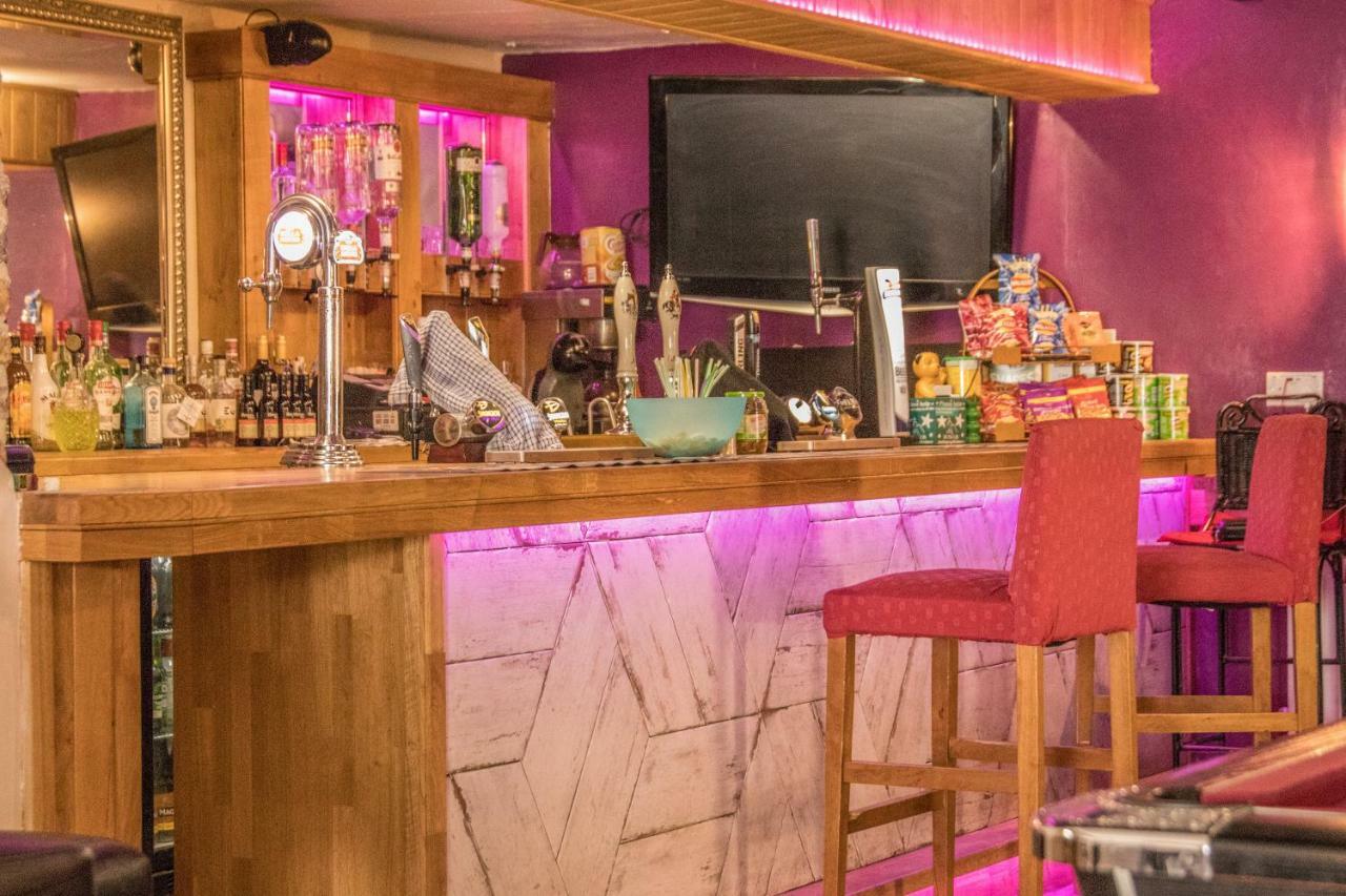 Appartamento The Saracens Head The Conkera Chapel Saint Leonards Esterno foto